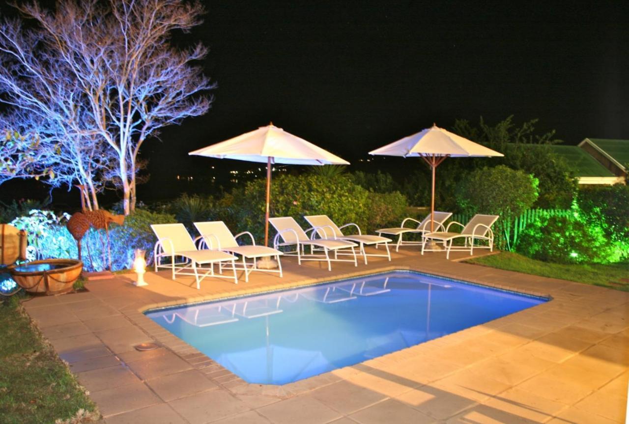 Azure House Hotel Книсна Екстериор снимка